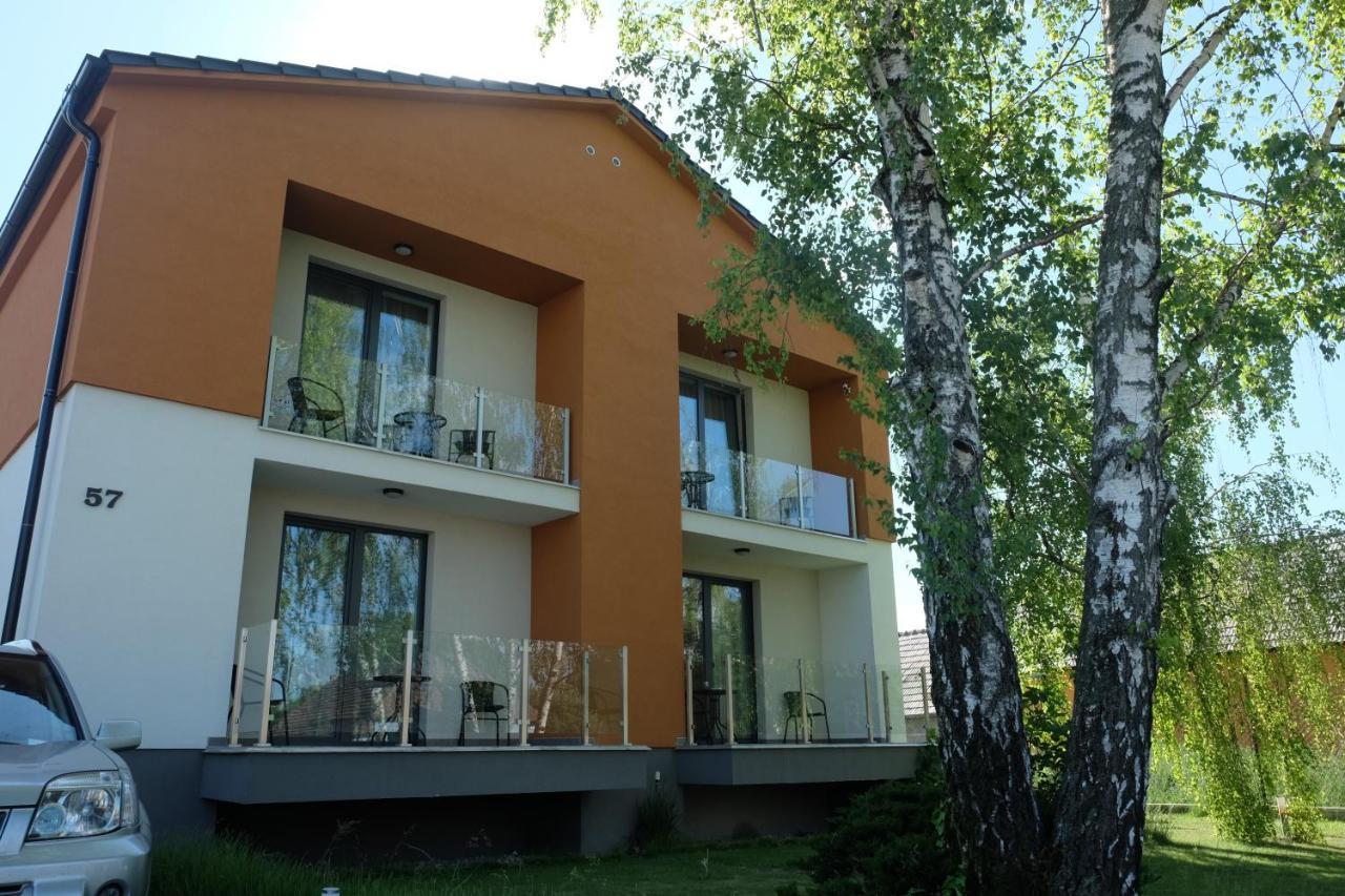 Penzion Pod Brezami** Nitra Exterior photo